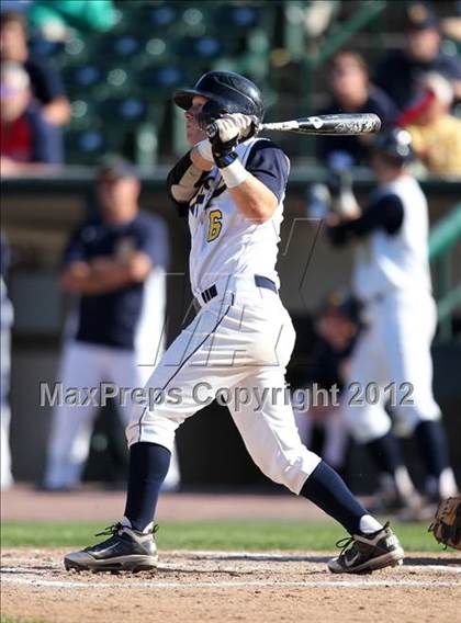 Thumbnail 2 in McQuaid vs Victor (NYSPHSAA Section 5 Class AA Final) photogallery.