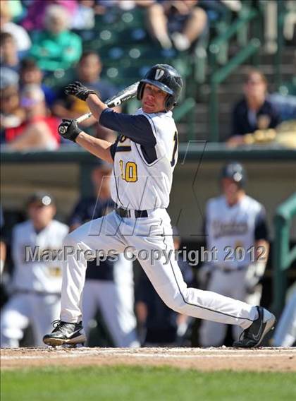 Thumbnail 2 in McQuaid vs Victor (NYSPHSAA Section 5 Class AA Final) photogallery.