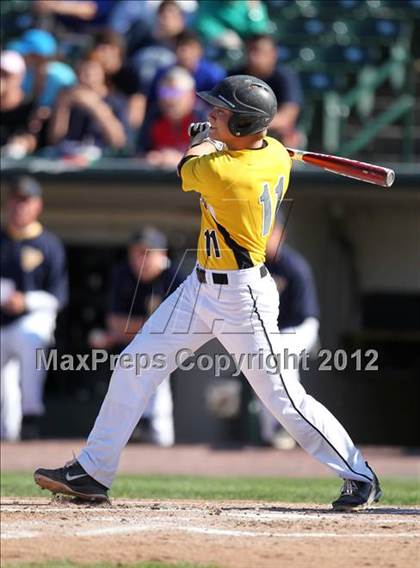 Thumbnail 1 in McQuaid vs Victor (NYSPHSAA Section 5 Class AA Final) photogallery.