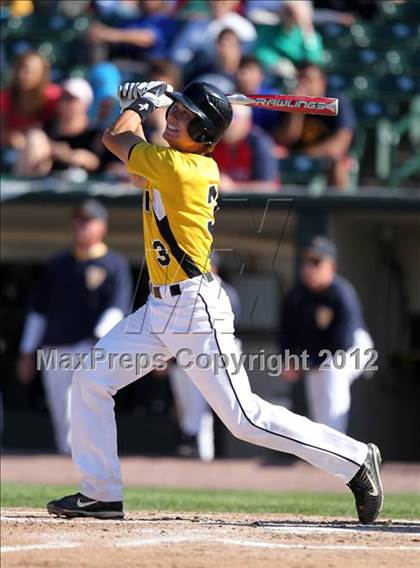 Thumbnail 3 in McQuaid vs Victor (NYSPHSAA Section 5 Class AA Final) photogallery.