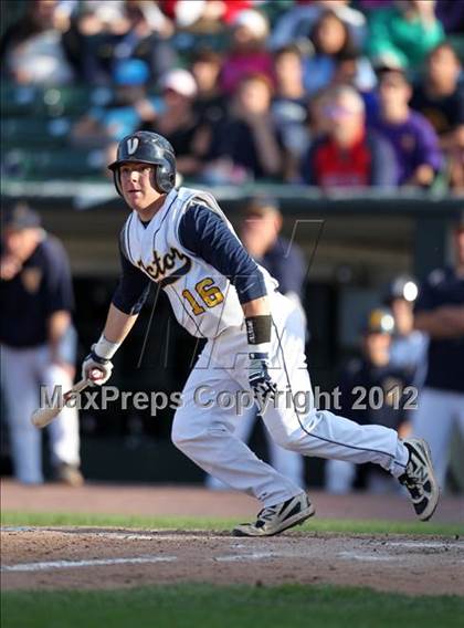 Thumbnail 1 in McQuaid vs Victor (NYSPHSAA Section 5 Class AA Final) photogallery.
