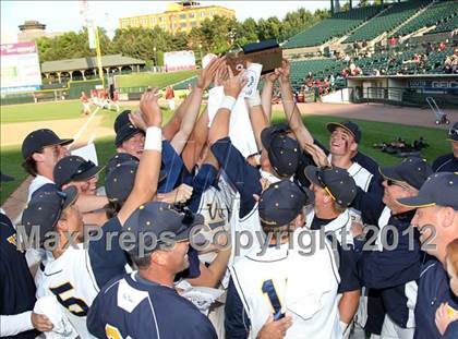 Thumbnail 3 in McQuaid vs Victor (NYSPHSAA Section 5 Class AA Final) photogallery.
