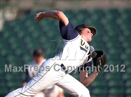 Thumbnail 3 in McQuaid vs Victor (NYSPHSAA Section 5 Class AA Final) photogallery.