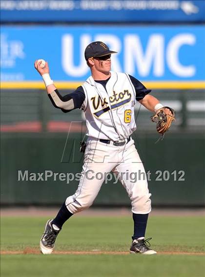 Thumbnail 3 in McQuaid vs Victor (NYSPHSAA Section 5 Class AA Final) photogallery.