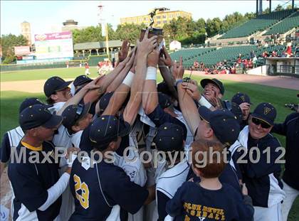 Thumbnail 2 in McQuaid vs Victor (NYSPHSAA Section 5 Class AA Final) photogallery.