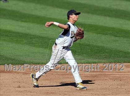 Thumbnail 2 in McQuaid vs Victor (NYSPHSAA Section 5 Class AA Final) photogallery.