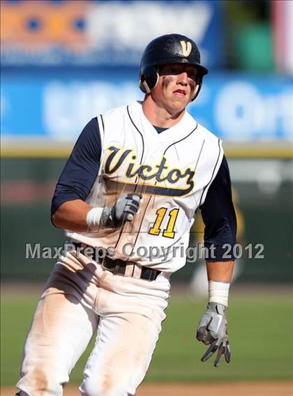 Thumbnail 2 in McQuaid vs Victor (NYSPHSAA Section 5 Class AA Final) photogallery.