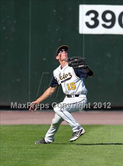Thumbnail 2 in McQuaid vs Victor (NYSPHSAA Section 5 Class AA Final) photogallery.