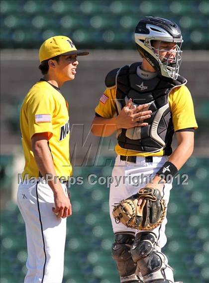 Thumbnail 3 in McQuaid vs Victor (NYSPHSAA Section 5 Class AA Final) photogallery.
