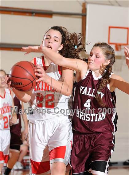 Thumbnail 1 in Valley Christian vs. Victory Christian (Lady Viking Classic) photogallery.
