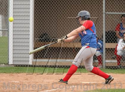 Thumbnail 3 in Coginchaug Regional @ East Hampton photogallery.