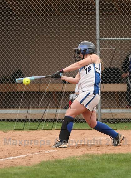 Thumbnail 1 in Coginchaug Regional @ East Hampton photogallery.