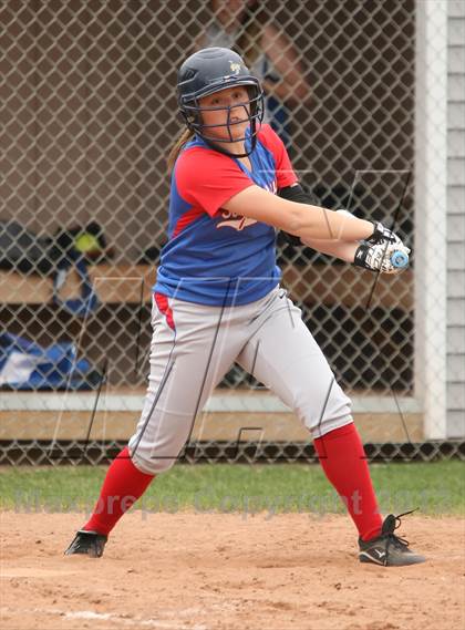 Thumbnail 2 in Coginchaug Regional @ East Hampton photogallery.
