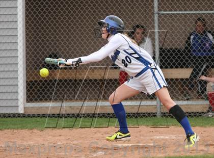 Thumbnail 3 in Coginchaug Regional @ East Hampton photogallery.