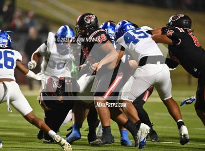 Thumbnail 3 in Port Arthur Memorial vs. Barbers Hill (UIL 5A D1 Region 3 Football Championship) photogallery.