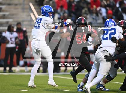 Thumbnail 1 in Port Arthur Memorial vs. Barbers Hill (UIL 5A D1 Region 3 Football Championship) photogallery.