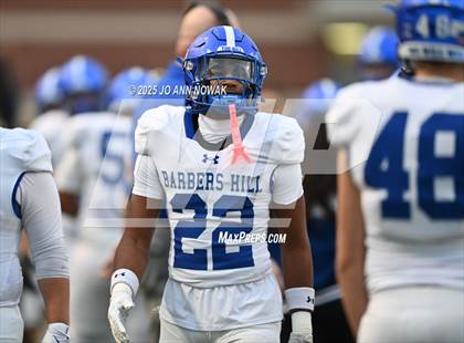 Thumbnail 2 in Port Arthur Memorial vs. Barbers Hill (UIL 5A D1 Region 3 Football Championship) photogallery.