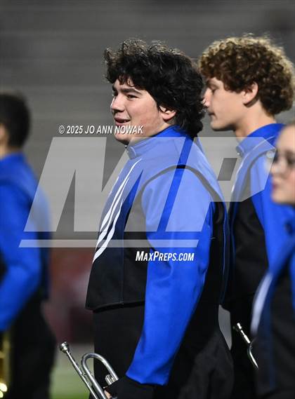 Thumbnail 1 in Port Arthur Memorial vs. Barbers Hill (UIL 5A D1 Region 3 Football Championship) photogallery.