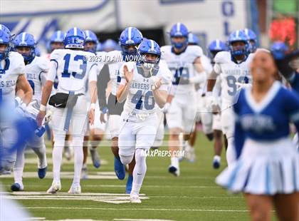 Thumbnail 1 in Port Arthur Memorial vs. Barbers Hill (UIL 5A D1 Region 3 Football Championship) photogallery.