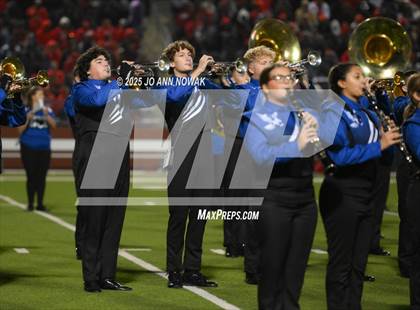 Thumbnail 1 in Port Arthur Memorial vs. Barbers Hill (UIL 5A D1 Region 3 Football Championship) photogallery.