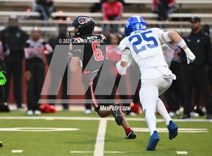 Thumbnail 2 in Port Arthur Memorial vs. Barbers Hill (UIL 5A D1 Region 3 Football Championship) photogallery.