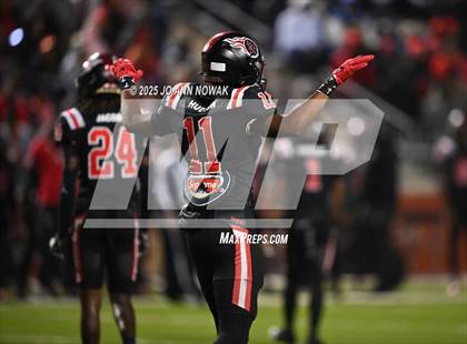 Thumbnail 1 in Port Arthur Memorial vs. Barbers Hill (UIL 5A D1 Region 3 Football Championship) photogallery.