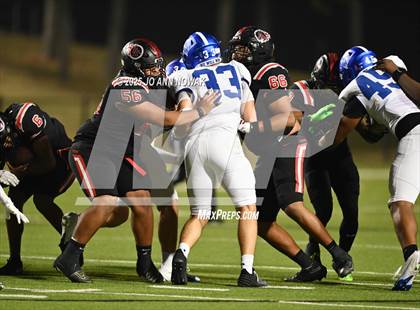 Thumbnail 2 in Port Arthur Memorial vs. Barbers Hill (UIL 5A D1 Region 3 Football Championship) photogallery.