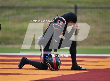 Thumbnail 1 in Port Arthur Memorial vs. Barbers Hill (UIL 5A D1 Region 3 Football Championship) photogallery.
