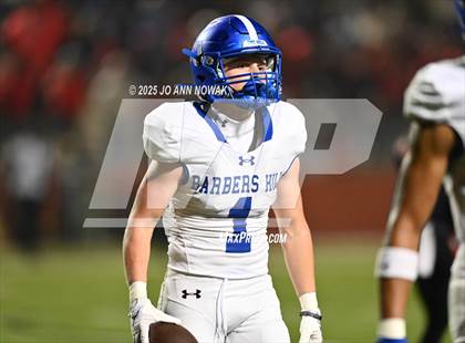 Thumbnail 2 in Port Arthur Memorial vs. Barbers Hill (UIL 5A D1 Region 3 Football Championship) photogallery.
