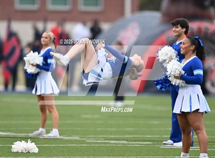 Thumbnail 3 in Port Arthur Memorial vs. Barbers Hill (UIL 5A D1 Region 3 Football Championship) photogallery.