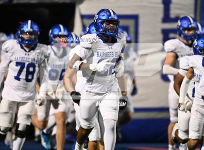 Thumbnail 2 in Port Arthur Memorial vs. Barbers Hill (UIL 5A D1 Region 3 Football Championship) photogallery.