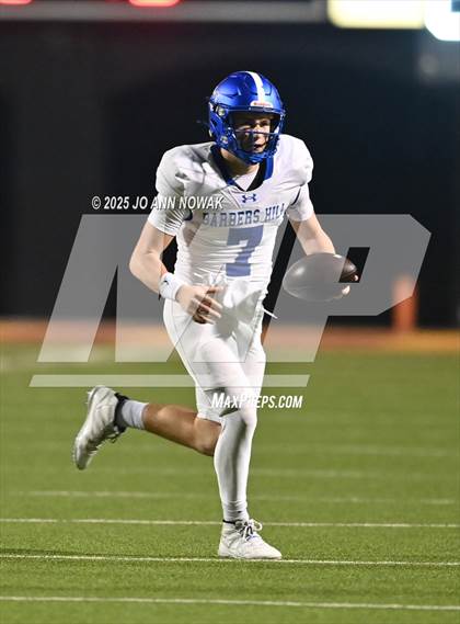 Thumbnail 1 in Port Arthur Memorial vs. Barbers Hill (UIL 5A D1 Region 3 Football Championship) photogallery.