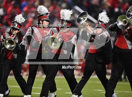Thumbnail 3 in Port Arthur Memorial vs. Barbers Hill (UIL 5A D1 Region 3 Football Championship) photogallery.