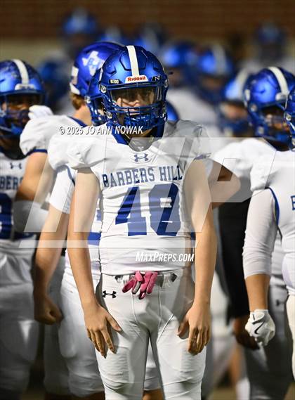 Thumbnail 3 in Port Arthur Memorial vs. Barbers Hill (UIL 5A D1 Region 3 Football Championship) photogallery.