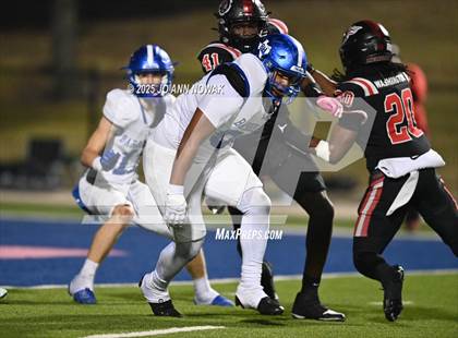 Thumbnail 3 in Port Arthur Memorial vs. Barbers Hill (UIL 5A D1 Region 3 Football Championship) photogallery.