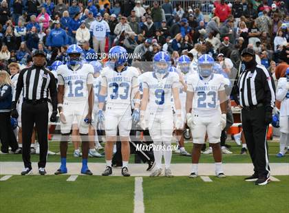 Thumbnail 1 in Port Arthur Memorial vs. Barbers Hill (UIL 5A D1 Region 3 Football Championship) photogallery.