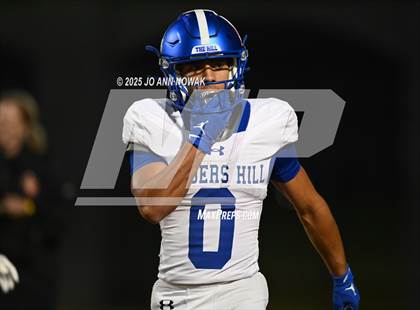 Thumbnail 1 in Port Arthur Memorial vs. Barbers Hill (UIL 5A D1 Region 3 Football Championship) photogallery.