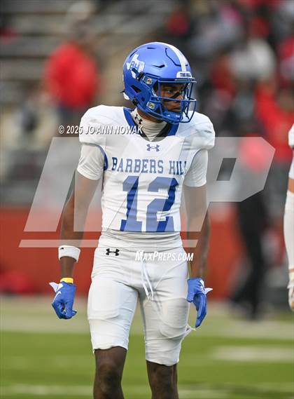 Thumbnail 2 in Port Arthur Memorial vs. Barbers Hill (UIL 5A D1 Region 3 Football Championship) photogallery.