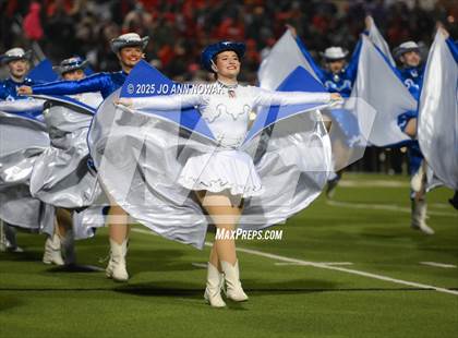 Thumbnail 3 in Port Arthur Memorial vs. Barbers Hill (UIL 5A D1 Region 3 Football Championship) photogallery.