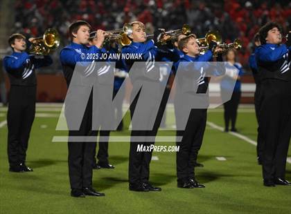 Thumbnail 2 in Port Arthur Memorial vs. Barbers Hill (UIL 5A D1 Region 3 Football Championship) photogallery.