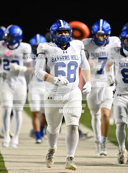 Thumbnail 3 in Port Arthur Memorial vs. Barbers Hill (UIL 5A D1 Region 3 Football Championship) photogallery.