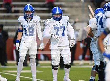 Thumbnail 3 in Port Arthur Memorial vs. Barbers Hill (UIL 5A D1 Region 3 Football Championship) photogallery.