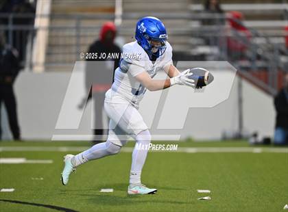 Thumbnail 1 in Port Arthur Memorial vs. Barbers Hill (UIL 5A D1 Region 3 Football Championship) photogallery.