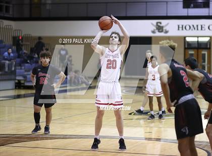 Thumbnail 2 in Stevens vs. Lake Travis photogallery.
