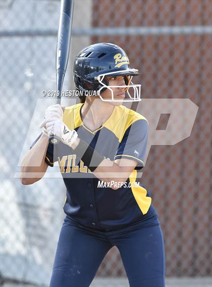 Thumbnail 2 in Millikan @ Canyon photogallery.