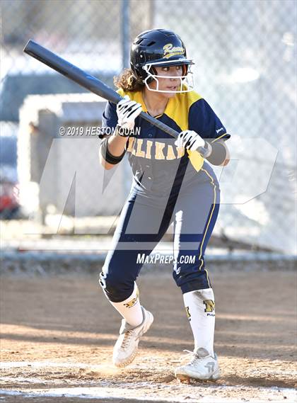 Thumbnail 3 in Millikan @ Canyon photogallery.