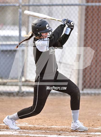 Thumbnail 2 in Millikan @ Canyon photogallery.