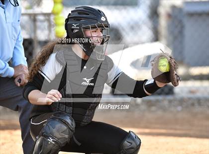 Thumbnail 2 in Millikan @ Canyon photogallery.