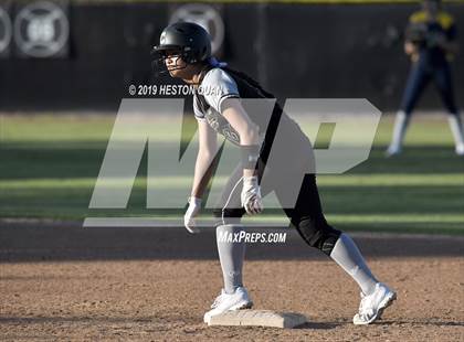 Thumbnail 2 in Millikan @ Canyon photogallery.
