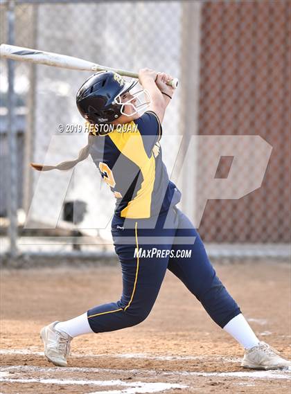 Thumbnail 2 in Millikan @ Canyon photogallery.